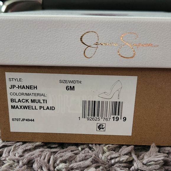 Jessica Simpson Plaid Maxwell Haneh Heels - Picture 4 of 4